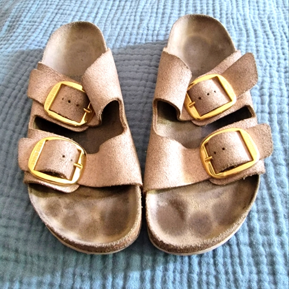 Birkenstock Leather Arizona Sandals- Pink With Big Gold Buckles, Sz 40/9